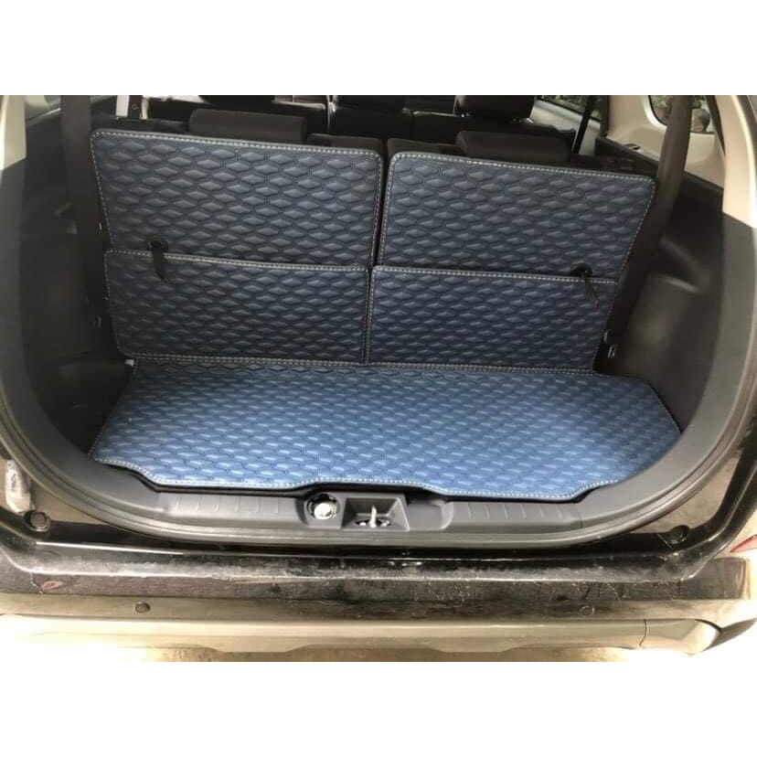 Thảm lót cốp sau cho Toyota Veloz
