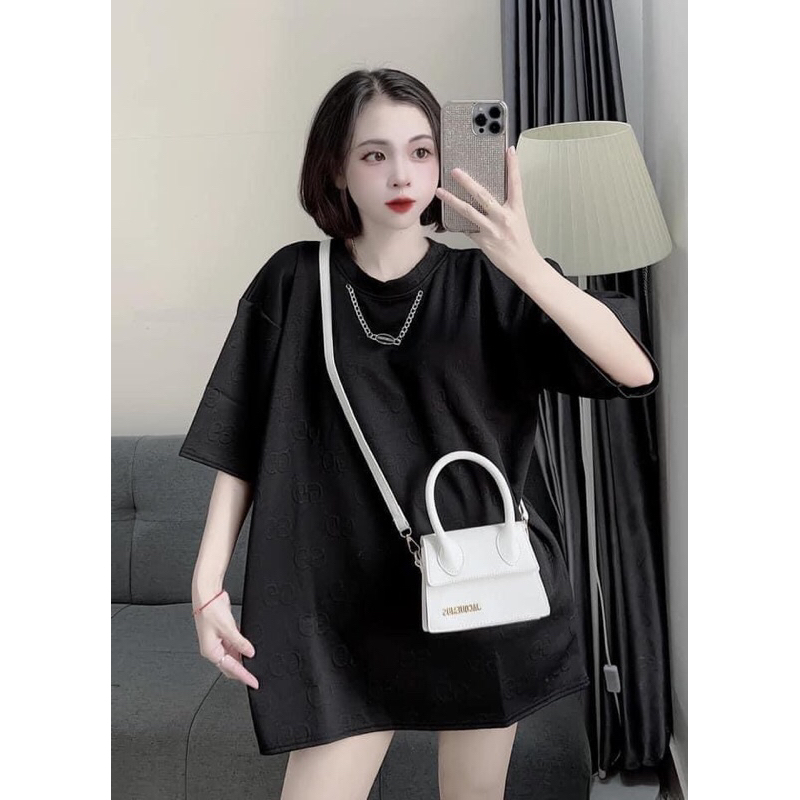 Áo Phông Xốp Vân G Dây Xích Hot Hit Form Rộng Đẹp 2 Màu Đen Trắng