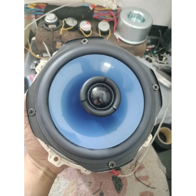 Loa cánh Yamaha 160mm kèm đế cắm giắc zin theo xe HUYDAI KIA không cần cắt dây đấu nối nhé anh em( GIÁ 1 CÁI)