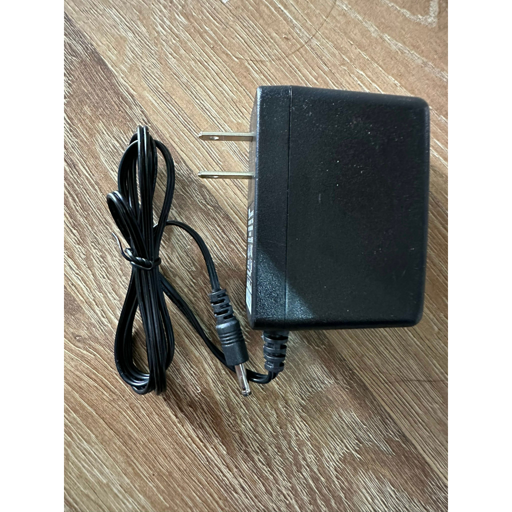 Nguồn 5V-2A chân nhỏ 3.5mm dùng cho camera yoosee tivi box máy chấm công