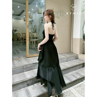 Đầm Yếm Xếp Ly Xòe