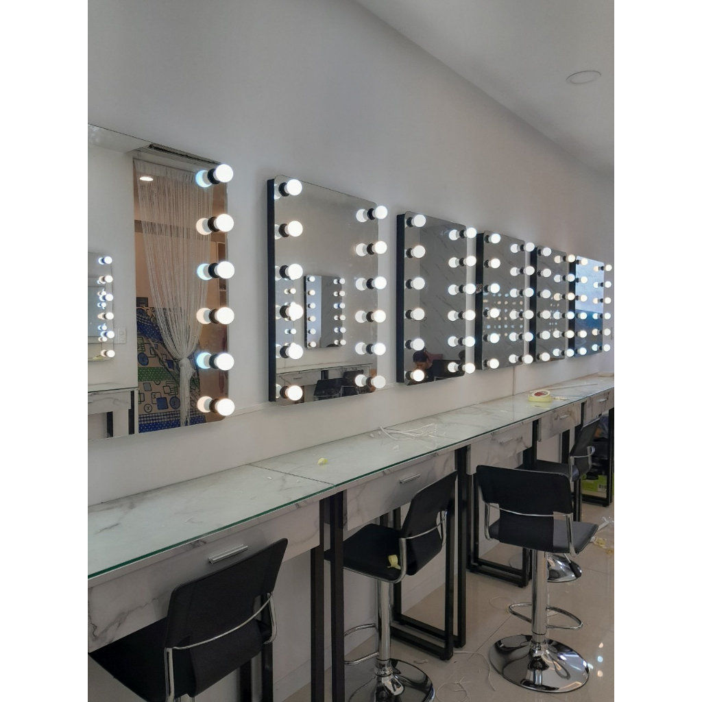 Gương trang điểm - makeup