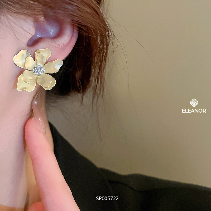 Bông tai nữ chuôi bạc 925 Eleanor Accessories hình hoa phụ kiện trang sức 5722
