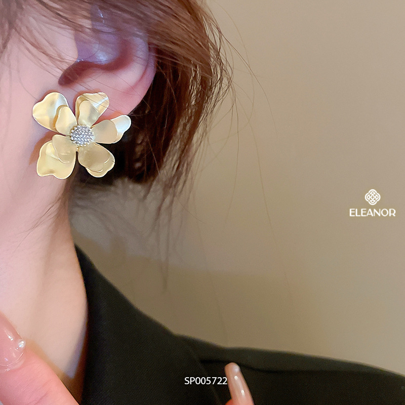 Bông tai nữ chuôi bạc 925 Eleanor Accessories hình hoa phụ kiện trang sức 5722
