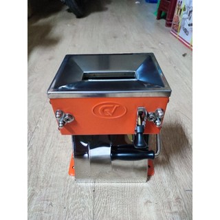Máy cán khô mực cao cấp inox/ cán dãn con mực.