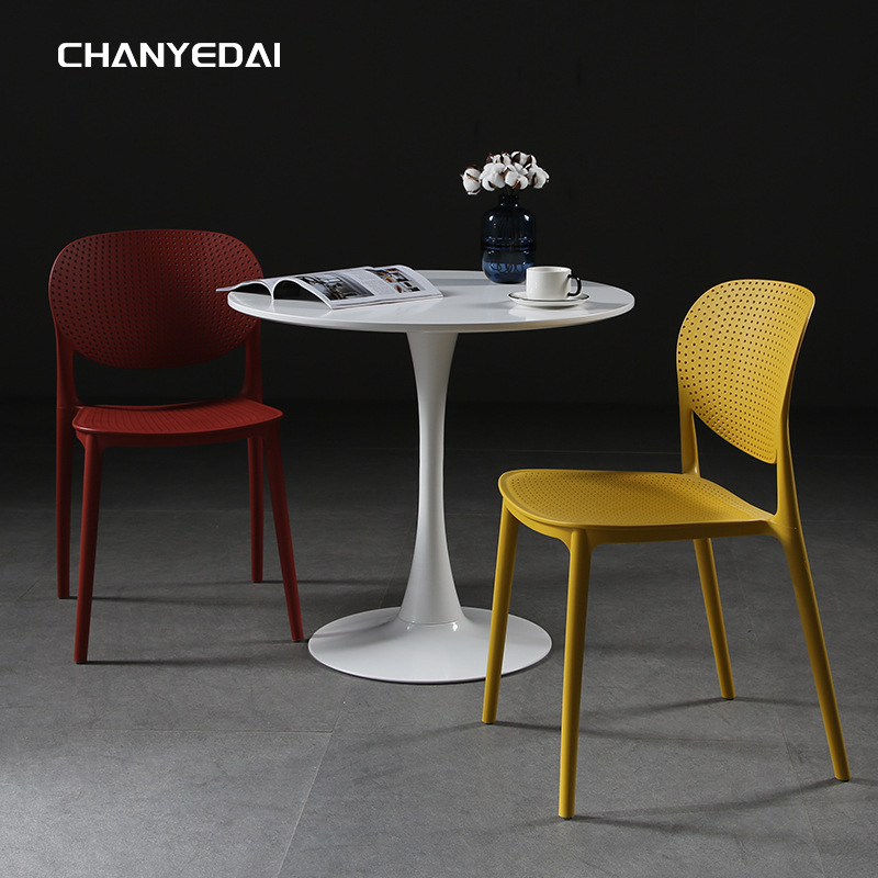 GHẾ NHỰA PP ĐÚC NGUYÊN KHỐI NHẬP KHẨU-CÀ PHÊ-VĂN PHÒNG- SÂN VƯỜN-NGOÀI TRỜI