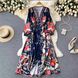 Đầm châu âu cổ điển