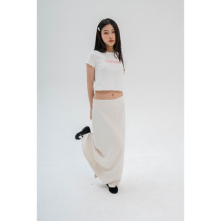 Áo thun baby tee in chữ Sunnie Studios