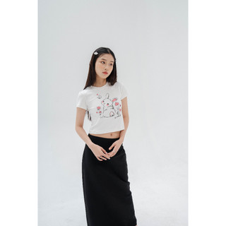 Áo thun baby tee in hình thỏ Sunnie Studios