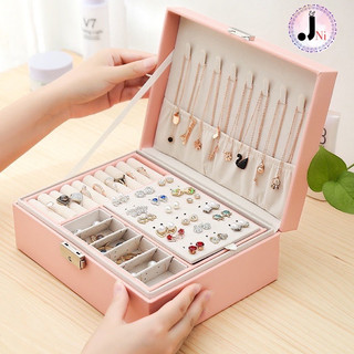 Hộp Đựng Đồ Trang Sức Đựng Nữ Trang Bằng Da 2 Tầng Kèm Khoá An Toàn
