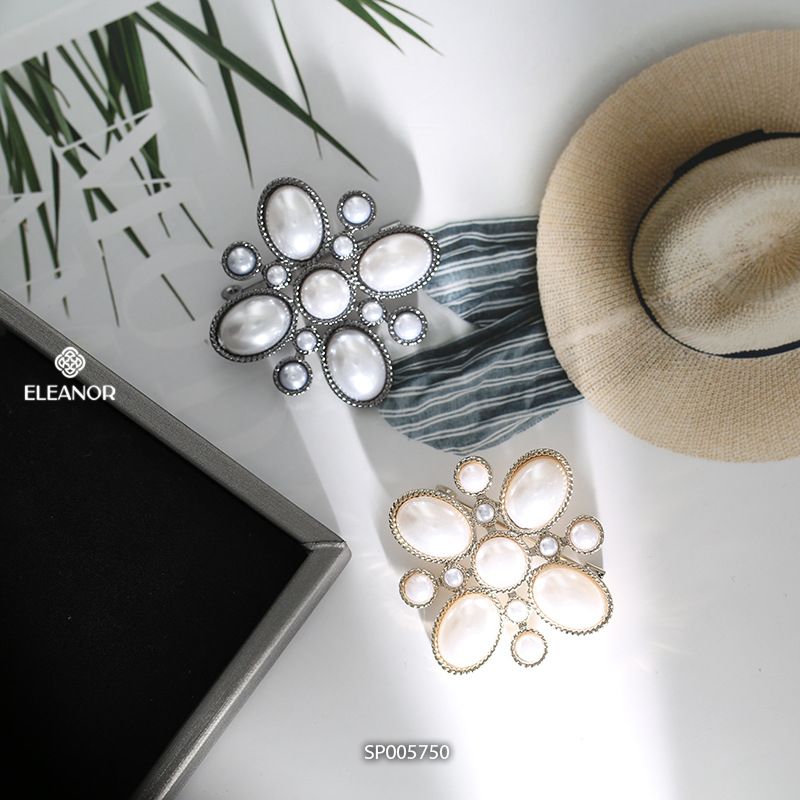 Ghim cài áo nam nữ Eleanor Accessories đính ngọc trai nhân tạo phụ kiện thời trang 5750