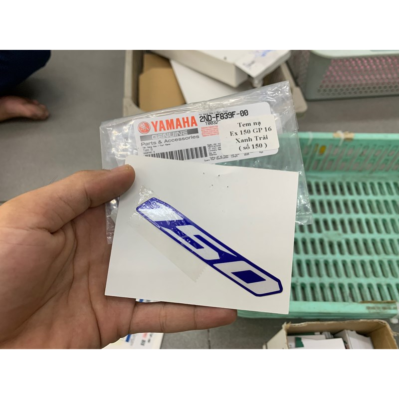 Tem nạ Ex 150 GP 2016 Xanh Trái