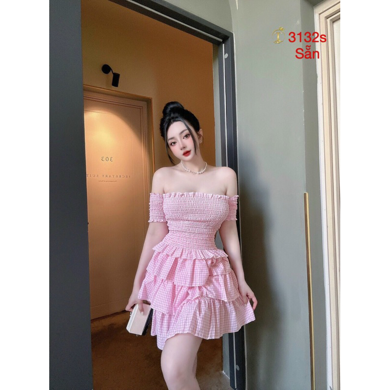 ĐẦM NHÚN LIỀN TẦNG XOÈ XINH SALE RẺ CARO SALE H1