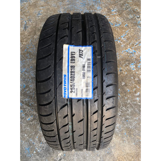 Lốp toyo 255/40r18 pxts nhật date 2016