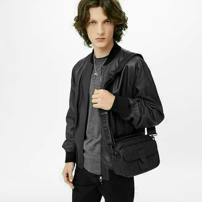 TÚI ĐEO CHÉO NAM New S Lock Messenger Taurillon Monogram