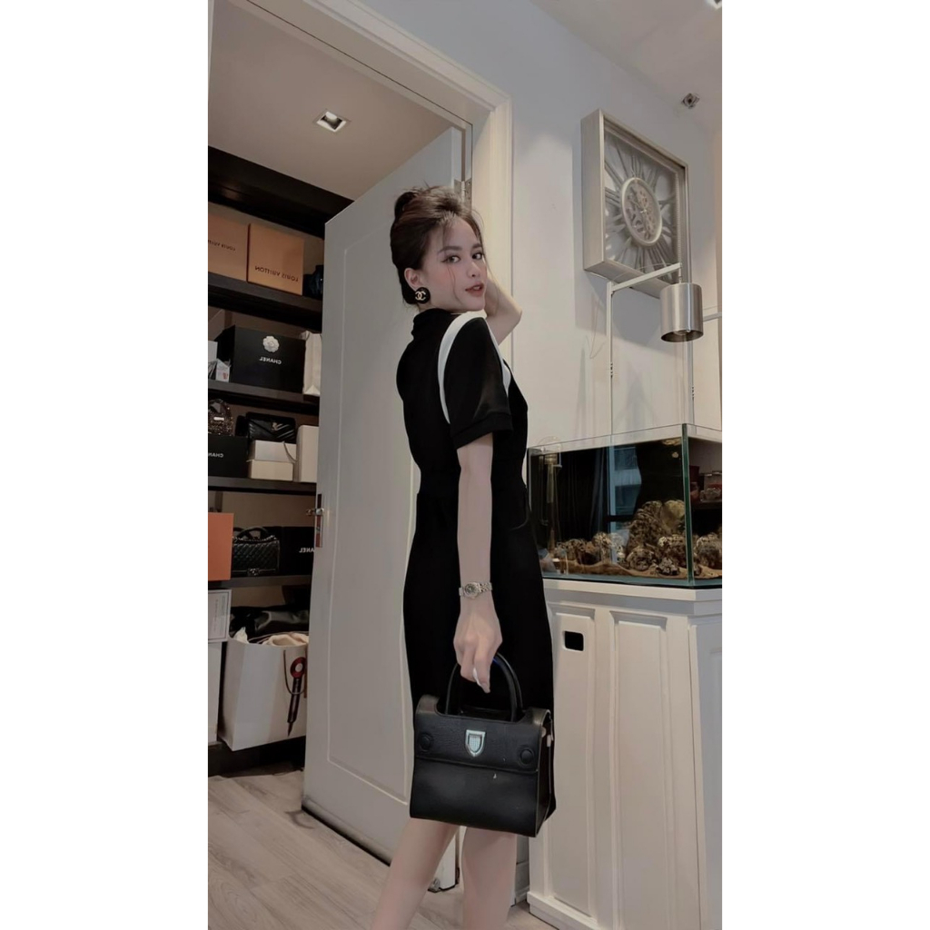 A98- VÁY ĐEN KHÓA CỔ PHỐI VAI