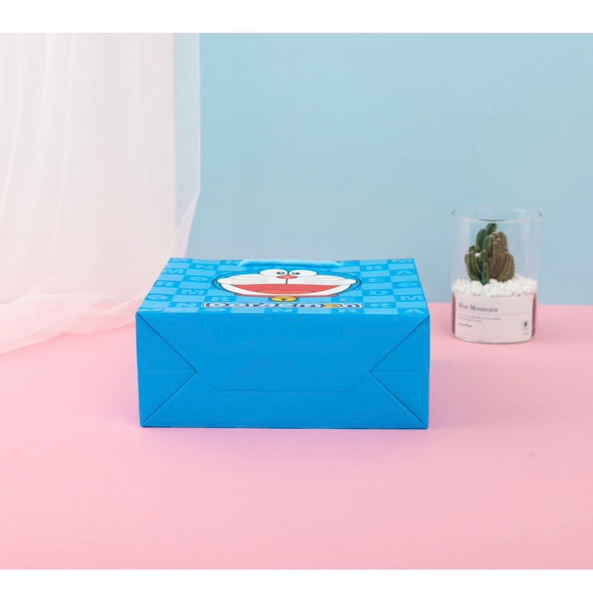 TÚI GIẤY QUÀ TẶNG DORAEMON DỄ THƯƠNG - nhiều kích thước cực đáng yêu