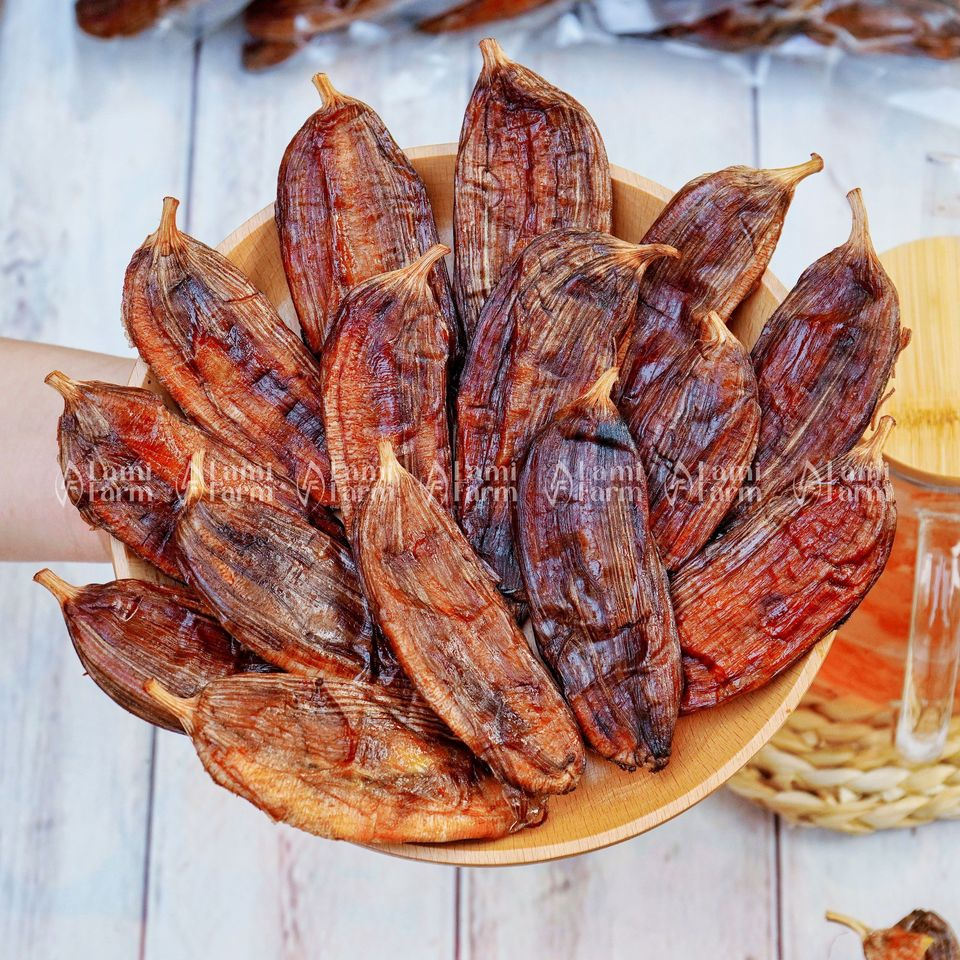 Chuối Hồng Xiêm Nguyên Trái Sấy Dẻo Còn Vỏ