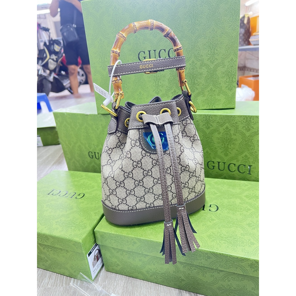 Túi nữ GC Bucket dây rút thời trang cao cấp, size  Full box , bill