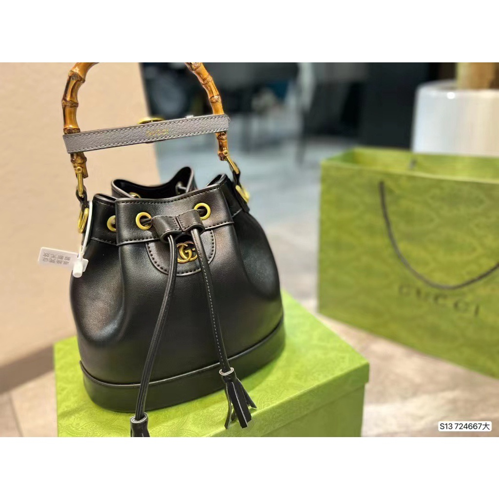 Túi nữ GC Bucket dây rút thời trang cao cấp, size  Full box , bill