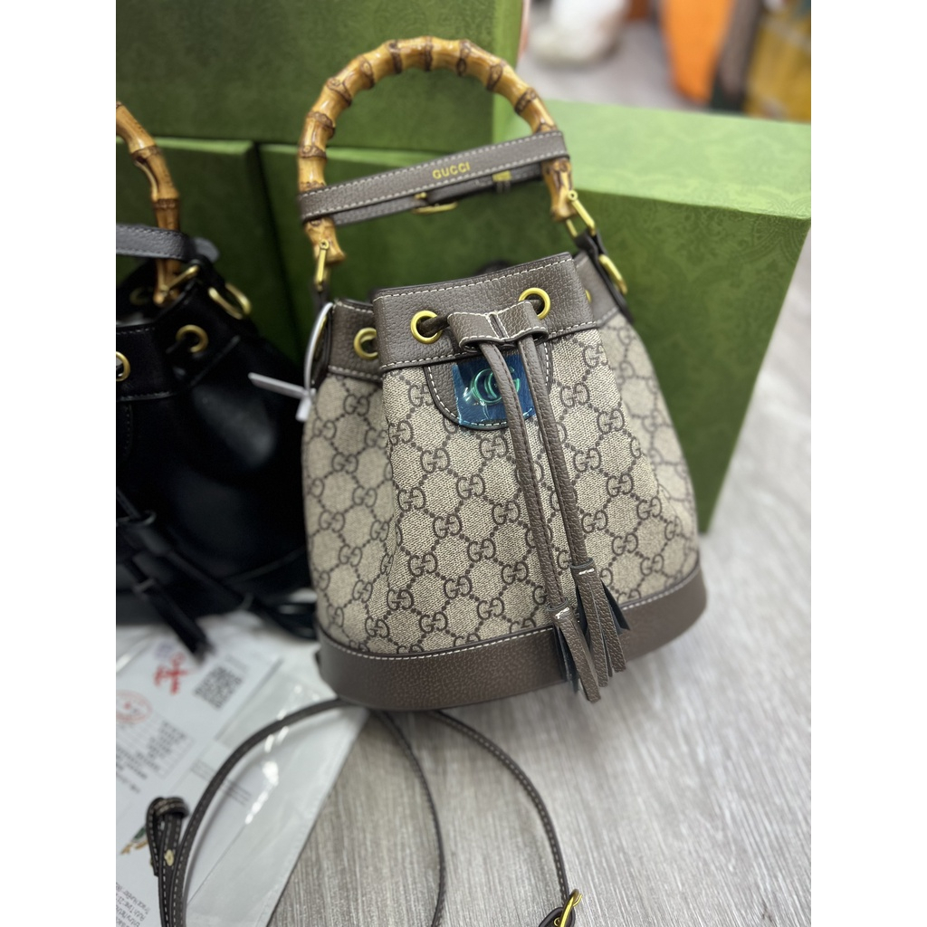 Túi nữ GC Bucket dây rút thời trang cao cấp, size  Full box , bill