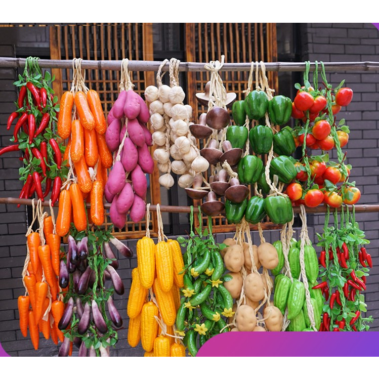 Dây hành, tỏi, ớt, bắp  trang trí cho  nhà bếp, quán ăn, trường mẫu giáo