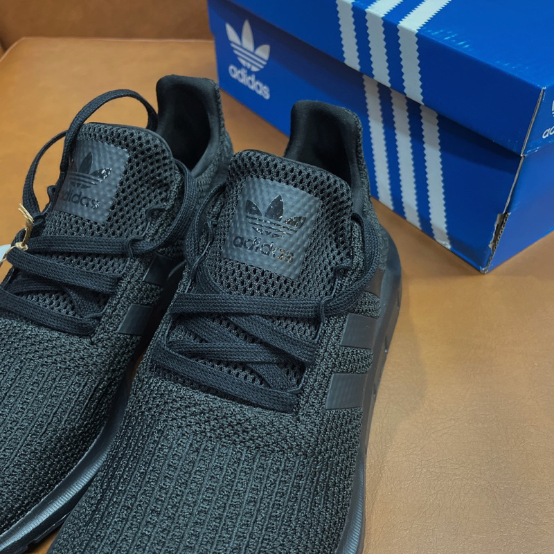 GIÀY SWIFT RUN - AQ0863