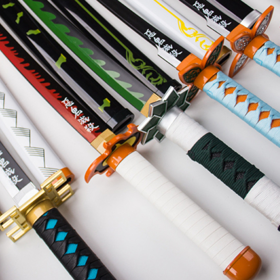 Đạo cụ cosplay mô hình kiếm gỗ Kimetsu No Yaiba bằng gỗ dài 104cm