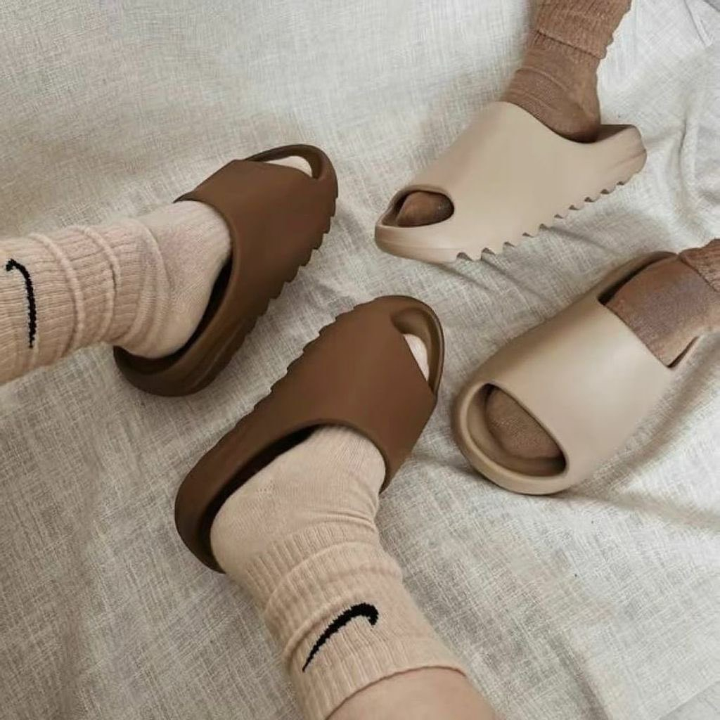 Dép bánh mỳ EZI quai ngang - Màu trơn  sang xịn - size unisex - chuyên bán store