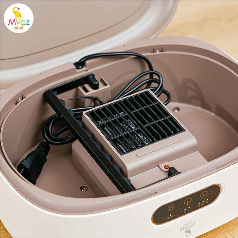 Máy sấy quần áo cho bé gắn đèn Led tiệt trùng Moaz Bébé MB048 - CHÍNH HÃNG