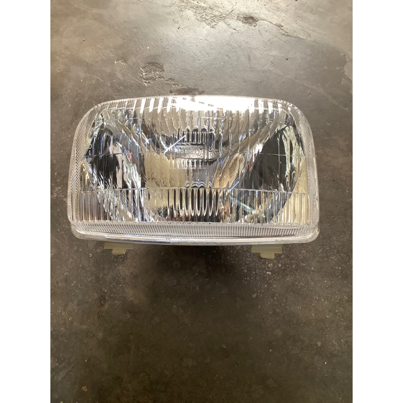 Pha đèn  , choá đèn của xe Dream lùn hàng đài Loan , hàng Vĩnh Tiến và hàng thường