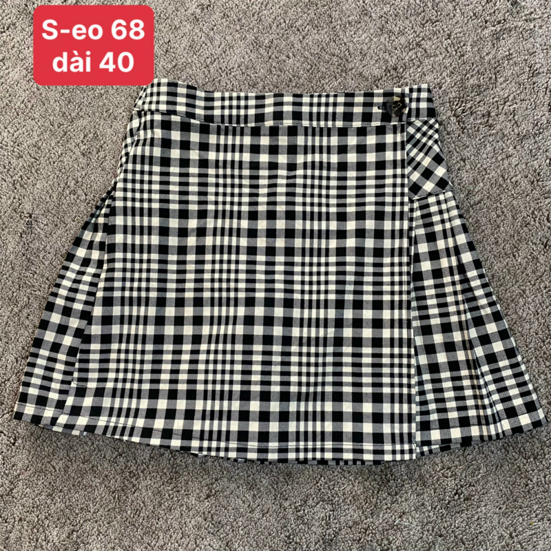 Chân váy ngắn kẻ caro Ur'ban - size S