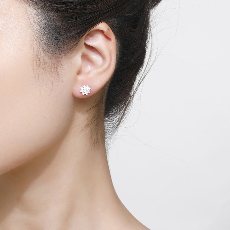 Bông Tai Bạc Nữ Hoa Sen Đính Đá Khuyên Tai Chất Liệu Bạc 925 Phong Cách Thời Trang Trẻ KE39