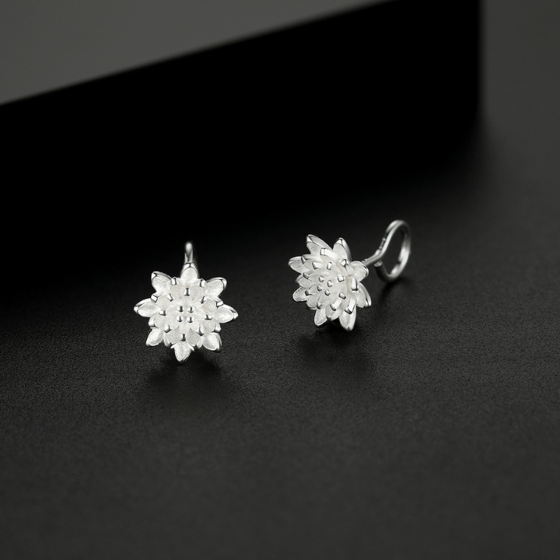 Bông Tai Bạc Nữ Hoa Sen Đính Đá Khuyên Tai Chất Liệu Bạc 925 Phong Cách Thời Trang Trẻ KE39