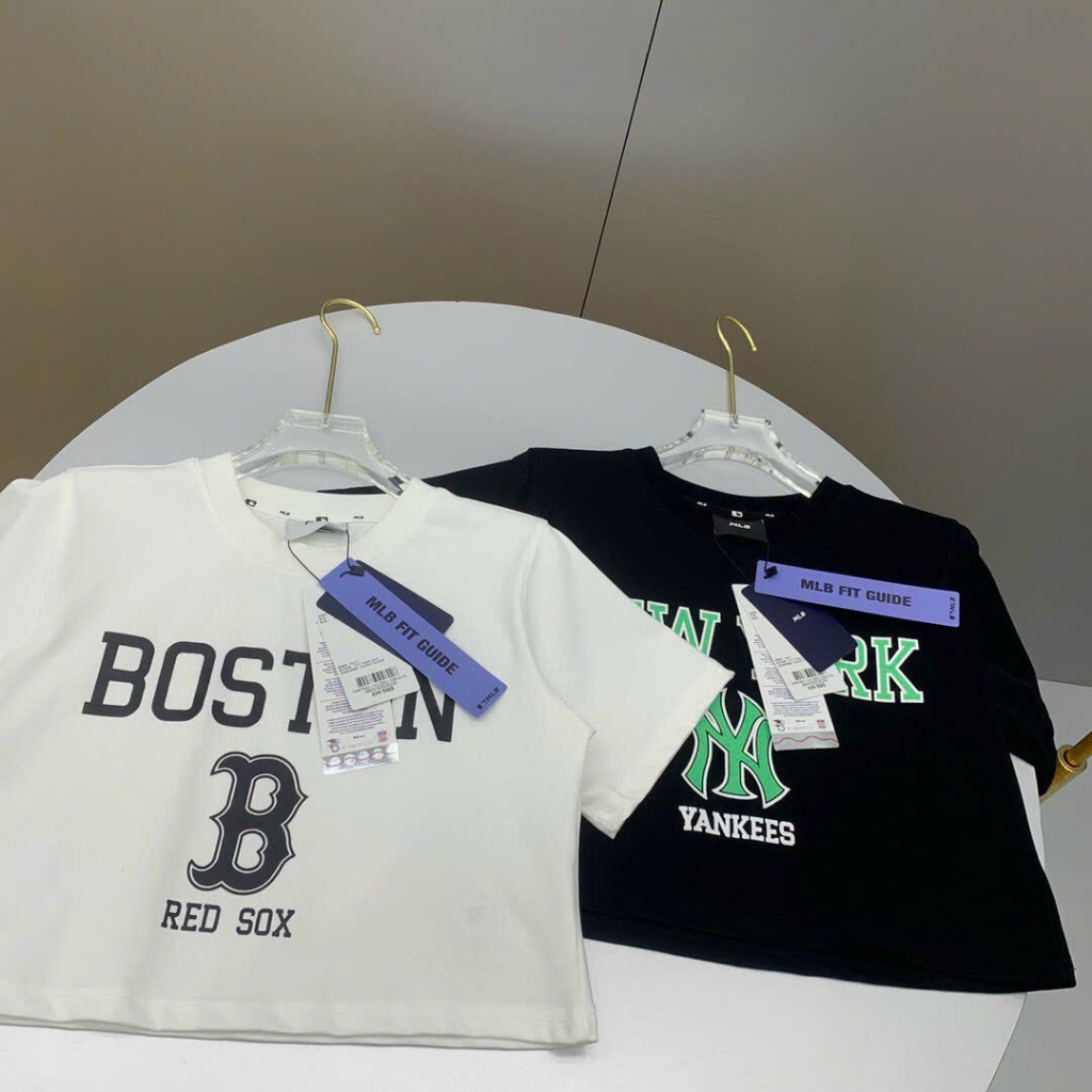 Áo Croptop Nữ MLB NY 2 Màu Đen Trắng Hàng Xuất Dư Đầy Đủ Tag Mag