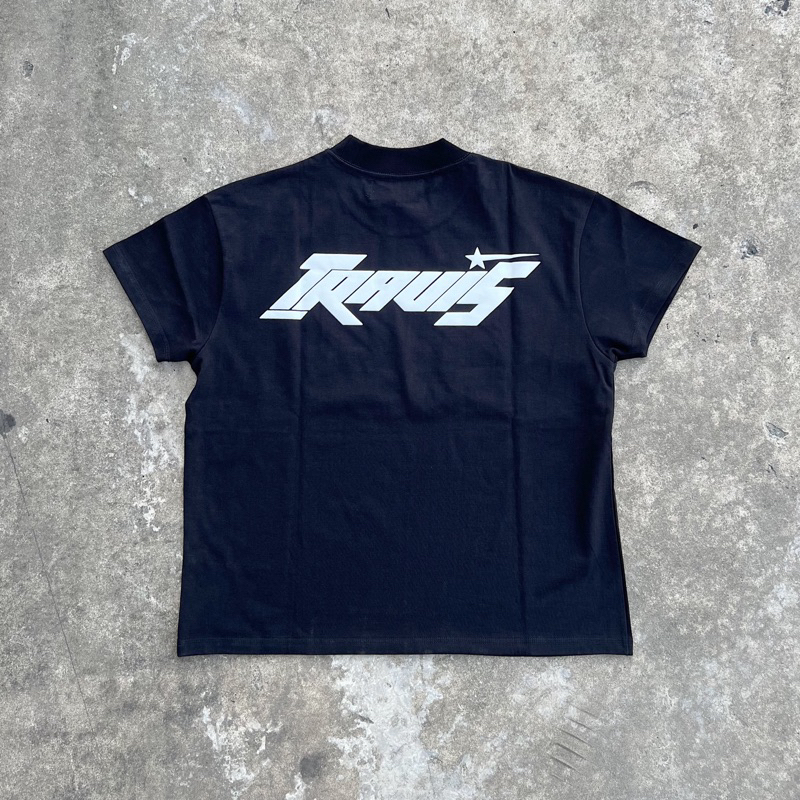 "TRAVIS TECHNO LOGO" BOXY T-SHIRT