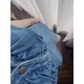 váy đầm cổ bèo kh
