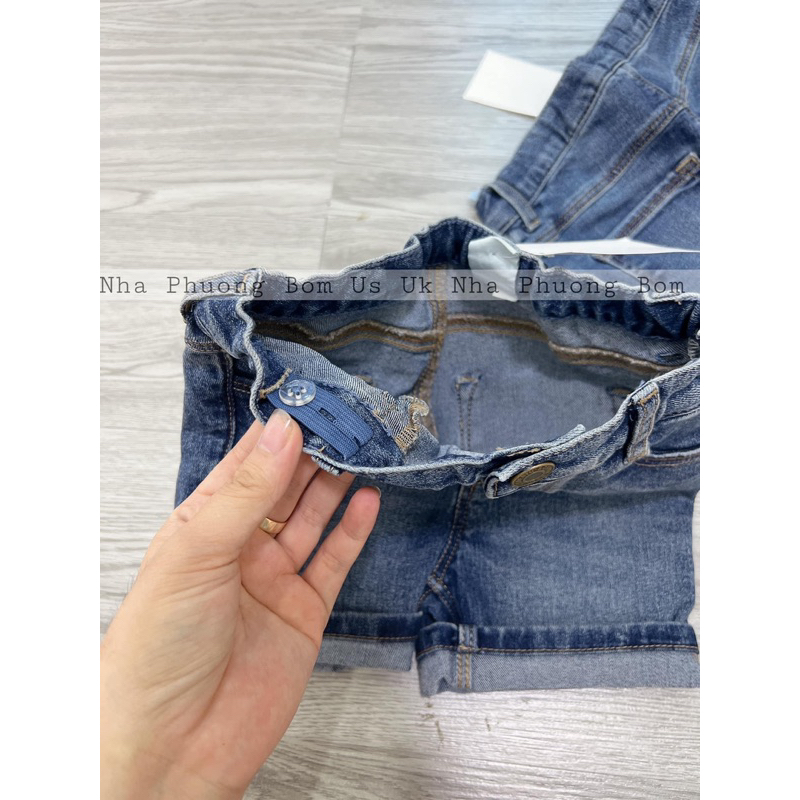 Quần short bò cho bé HM auth 4m-4y