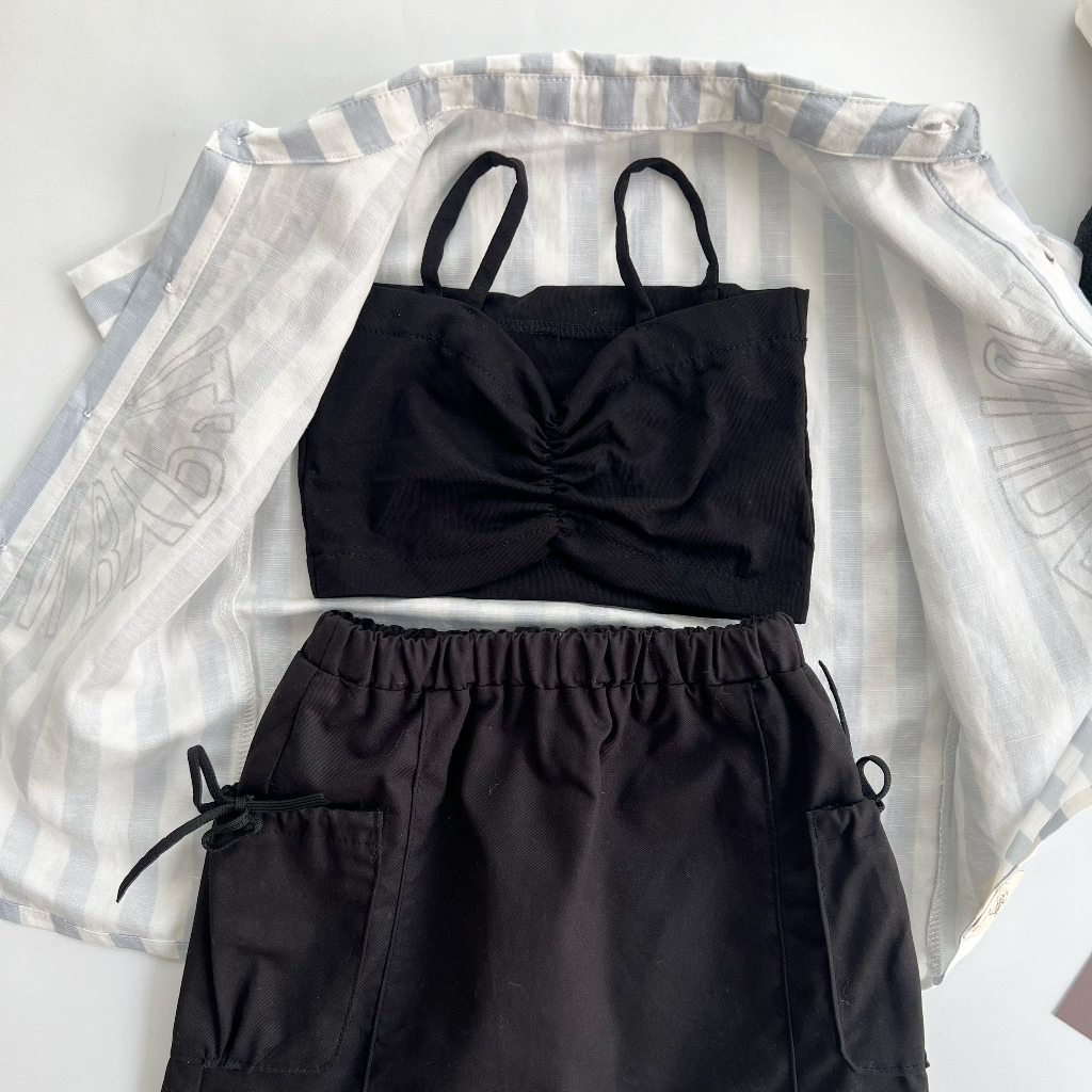 Chân váy kaki túi hộp cho bé thiết kế P'tichou