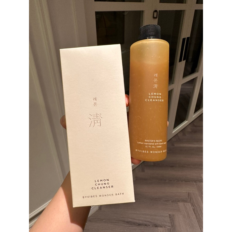 Sữa Rửa Mặt Chanh Đường Đen Lemon Chung Cleanser 200ml