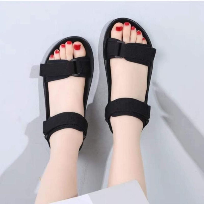 Giày sandan mủ chiến binh quai dán