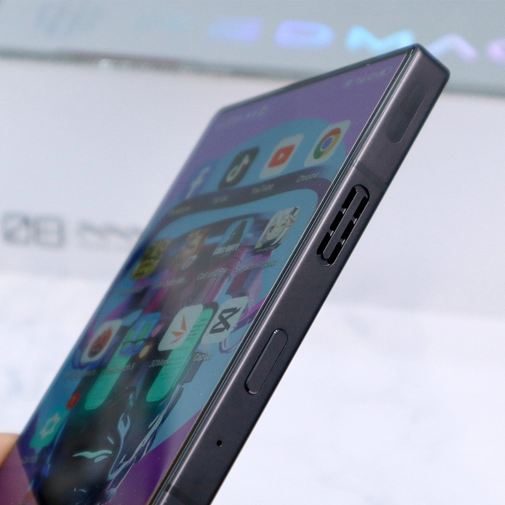 Điện thoại Nubia Red Magic 8 Pro 5G | Snapdragon 8 gen 2 | Pin 6000mAh | BH 3 tháng lỗi 1 đổi 1