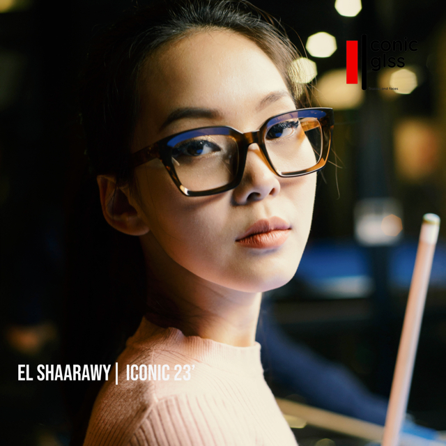 Kính cận gọng vuông El Shaarawy màu hổ phách với chất liệu nhựa acetate bọc lõi thép cao cấp tròng mắt chống tia uv400