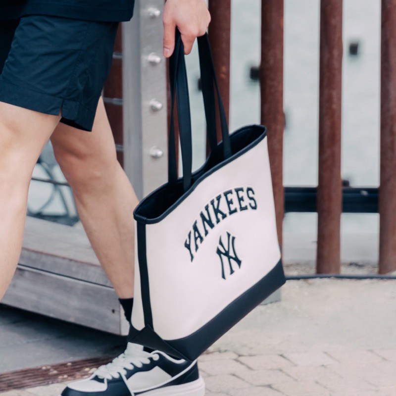 Túi tote MLB size lớn Newyork Yankees