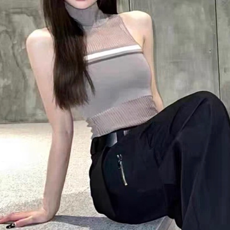 Áo ba lỗ có cổ 3p siêu slay điểm xuyên thấu