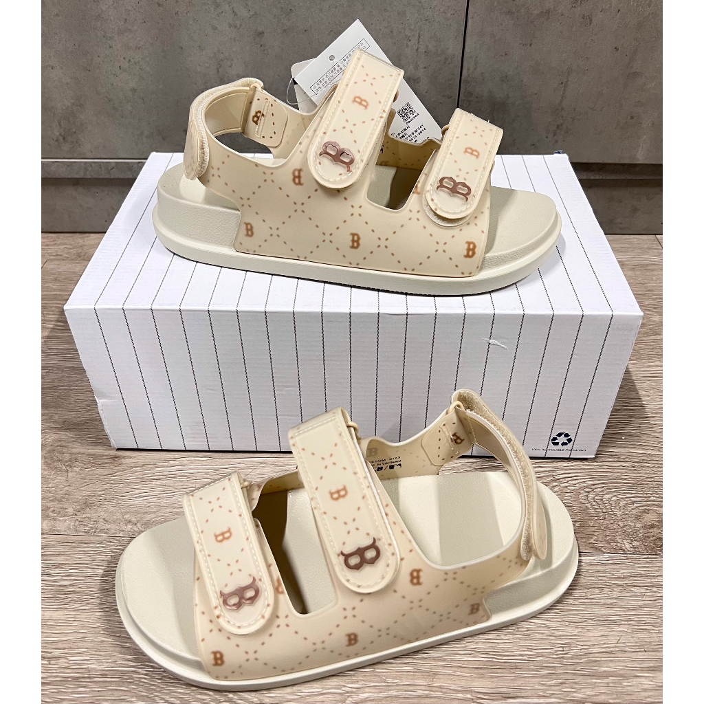 SANDAL MLB DIA MONOGRAM MÀU BE & ĐEN MỚI NHẤT 2023