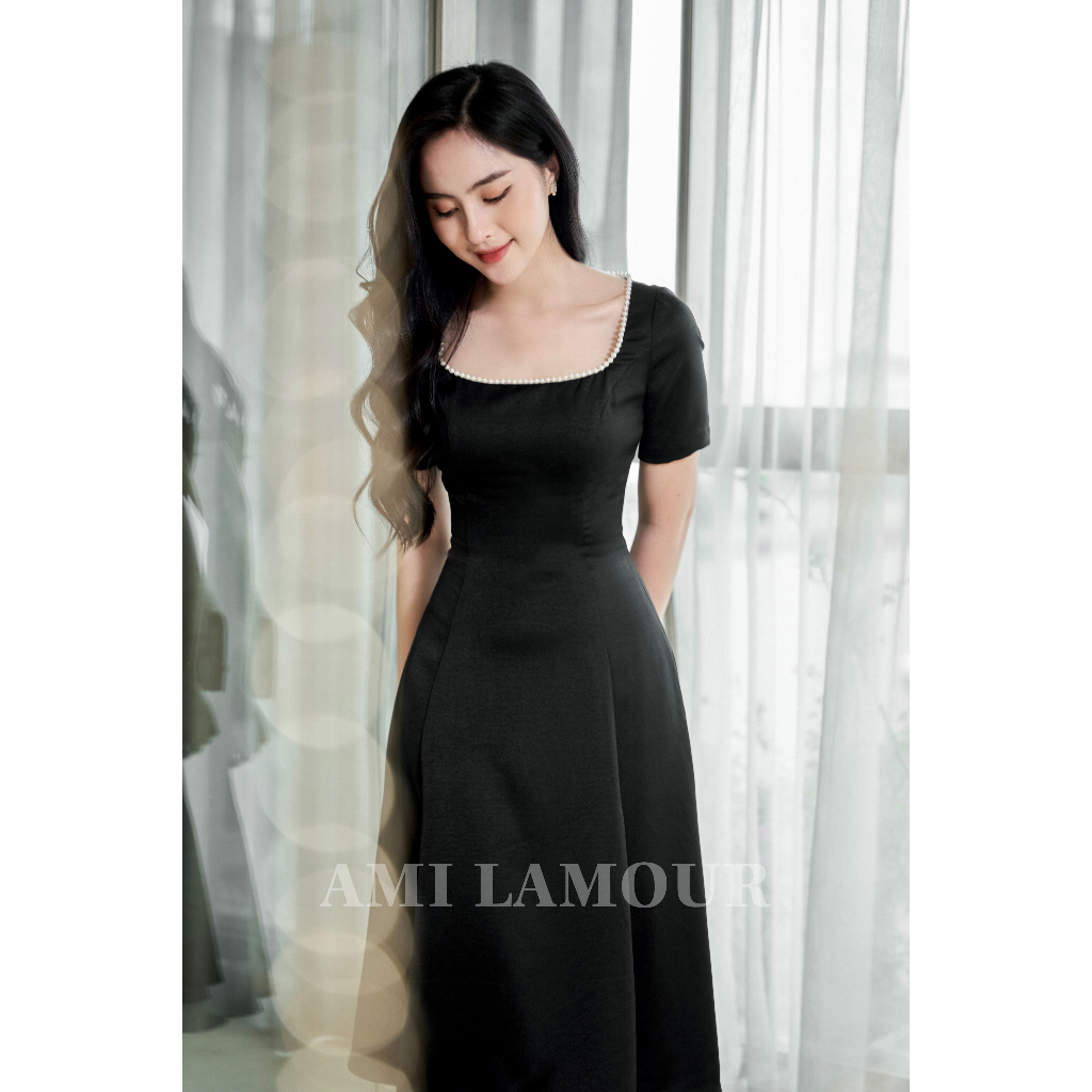 Váy cổ vuông thanh lịch AmiLamour, váy Kiama 2 màu tôn đa kèm đai rời