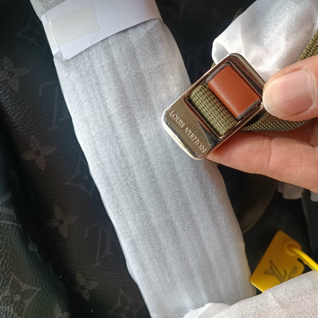 Balo thời trang cao cấp Siêu Hot LV BackPack, Balo túi xách đi học nam nữ mẫu 2020 Supper Size 27cm SHK320082