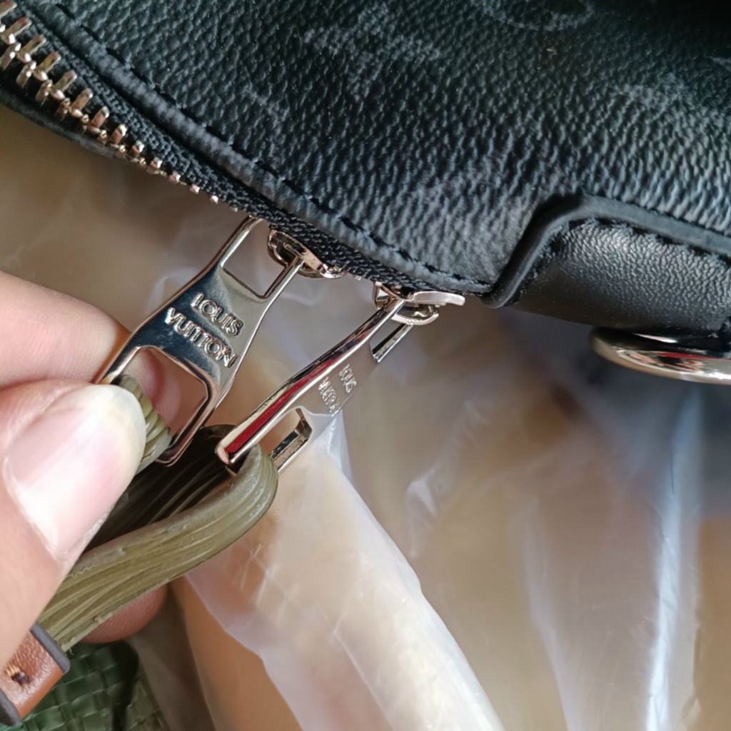 Balo thời trang cao cấp Siêu Hot LV BackPack, Balo túi xách đi học nam nữ mẫu 2020 Supper Size 27cm SHK320082