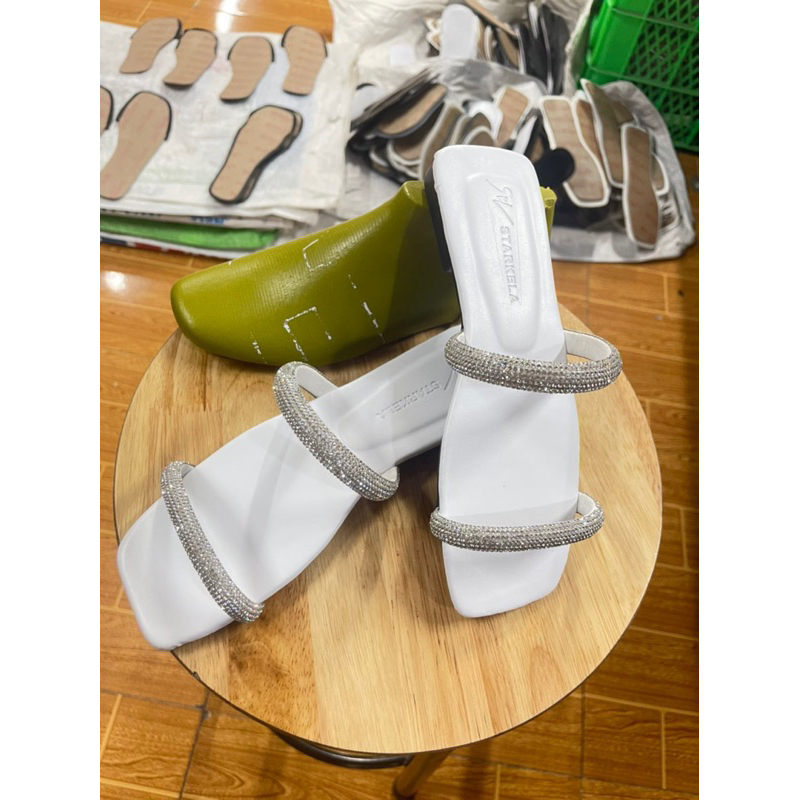 Dép Nữ 2 Quai Đá Ngang Bản To Siêu Êm